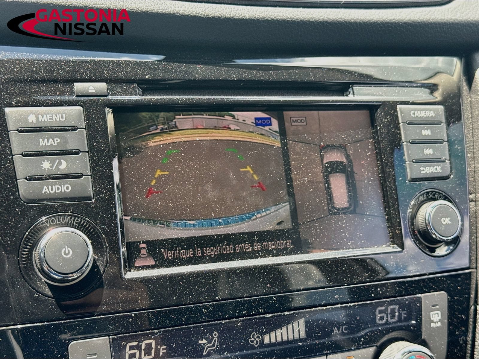 Used 2019 Nissan Rogue SV w/ Premium Package FWD image 18