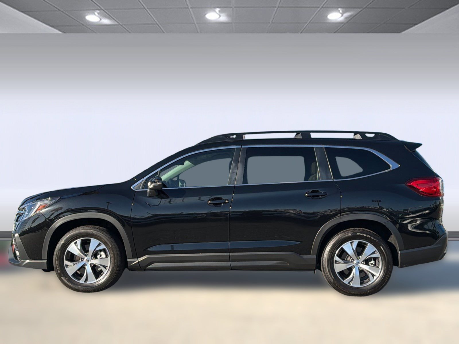 Used 2023 Subaru Ascent Premium w/ Convenience Package image 2