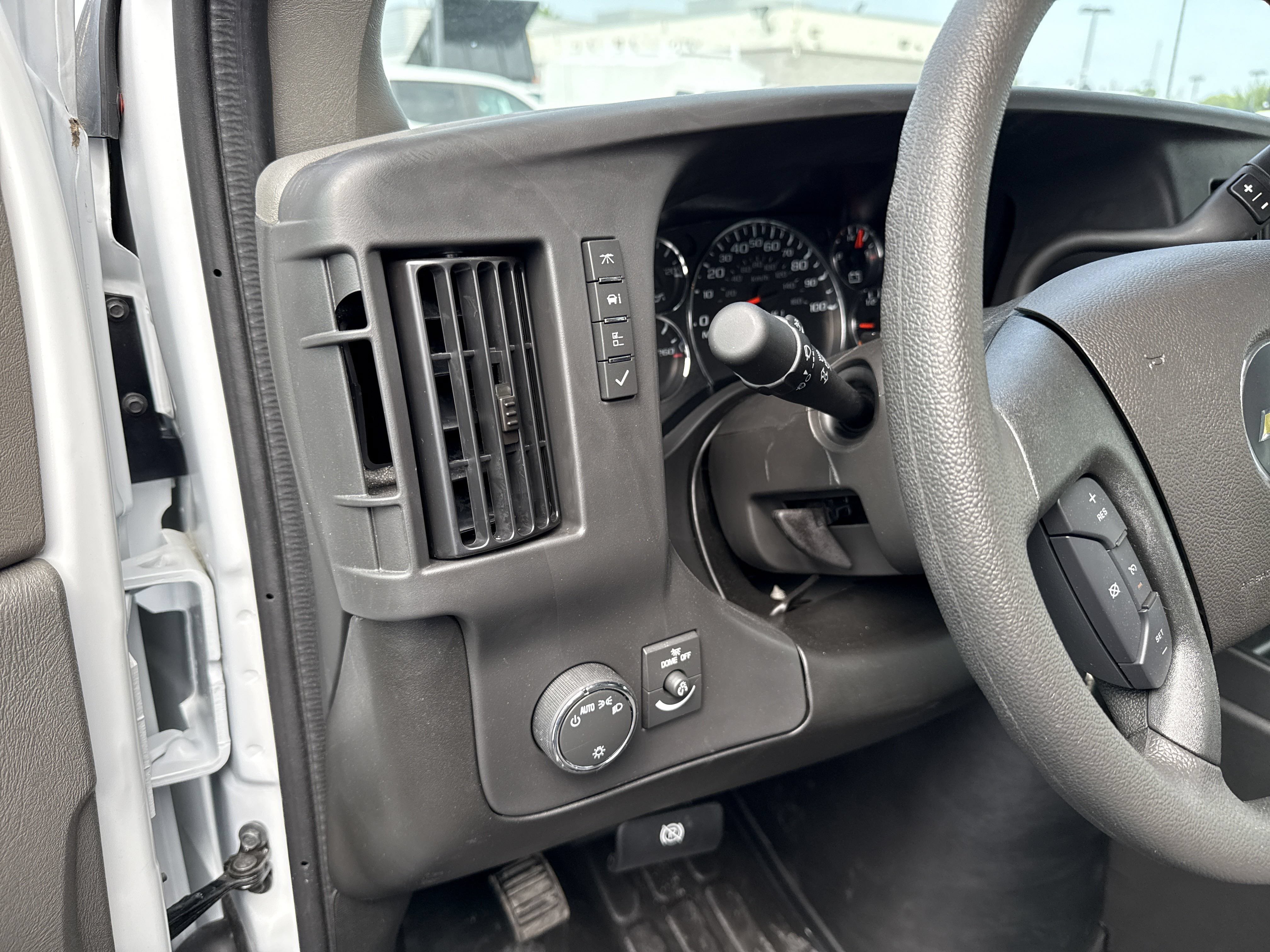 New 2025 Chevrolet Express 3500 w/ Driver Convenience Package RWD image 13