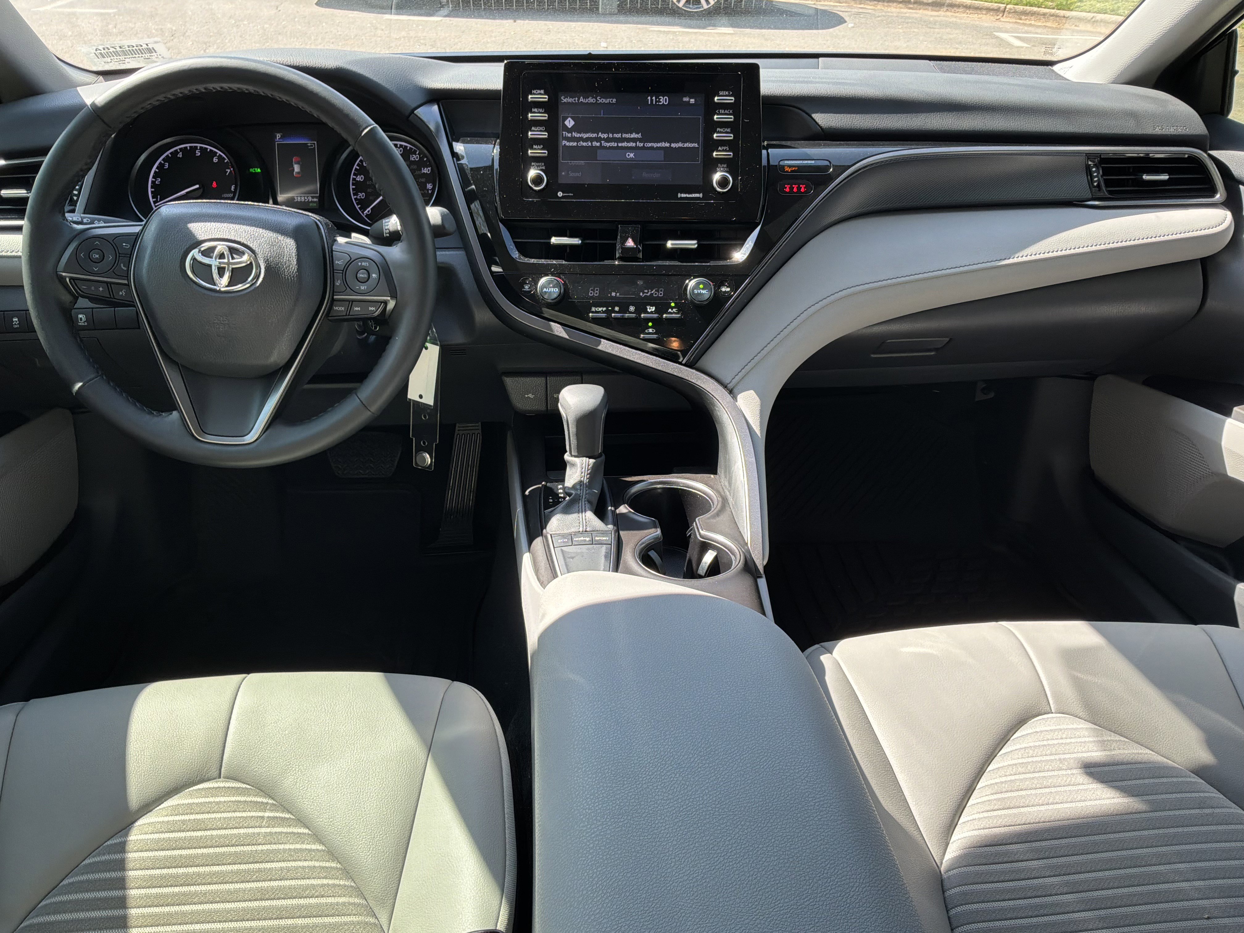 Used 2024 Toyota Camry SE FWD image 33