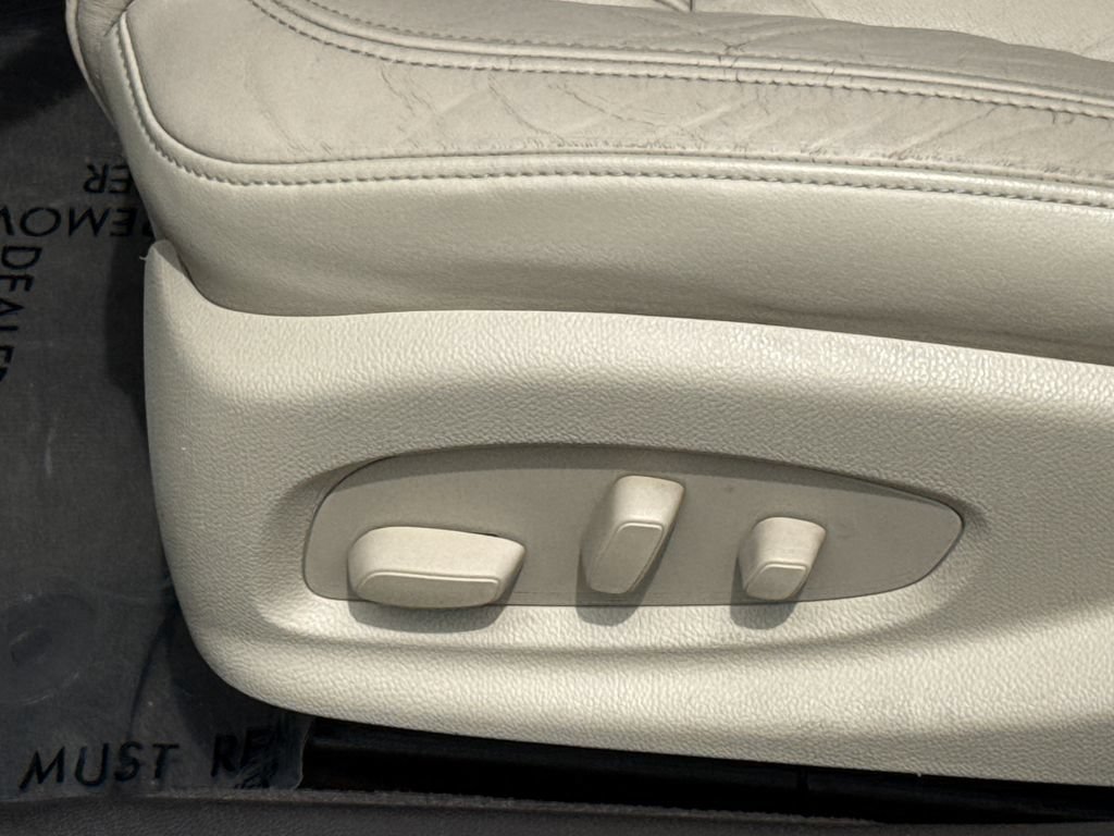 Used 2015 Buick LaCrosse Leather FWD image 21