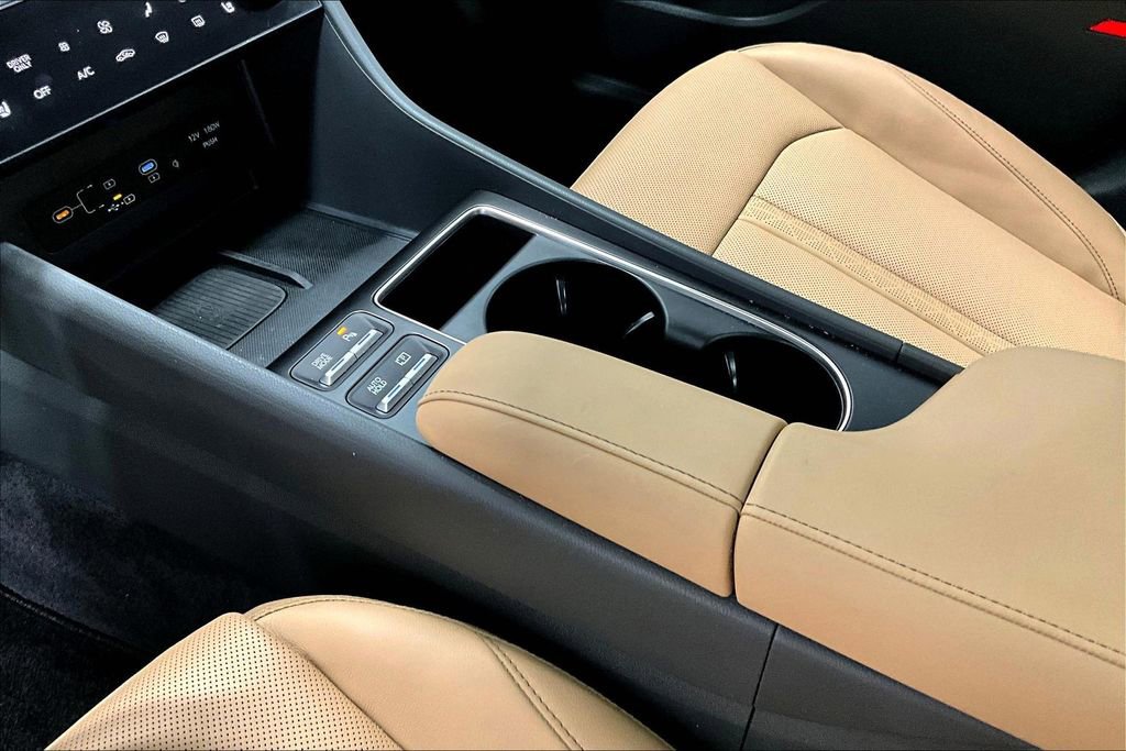 Certified 2025 Hyundai Sonata Limited image 17