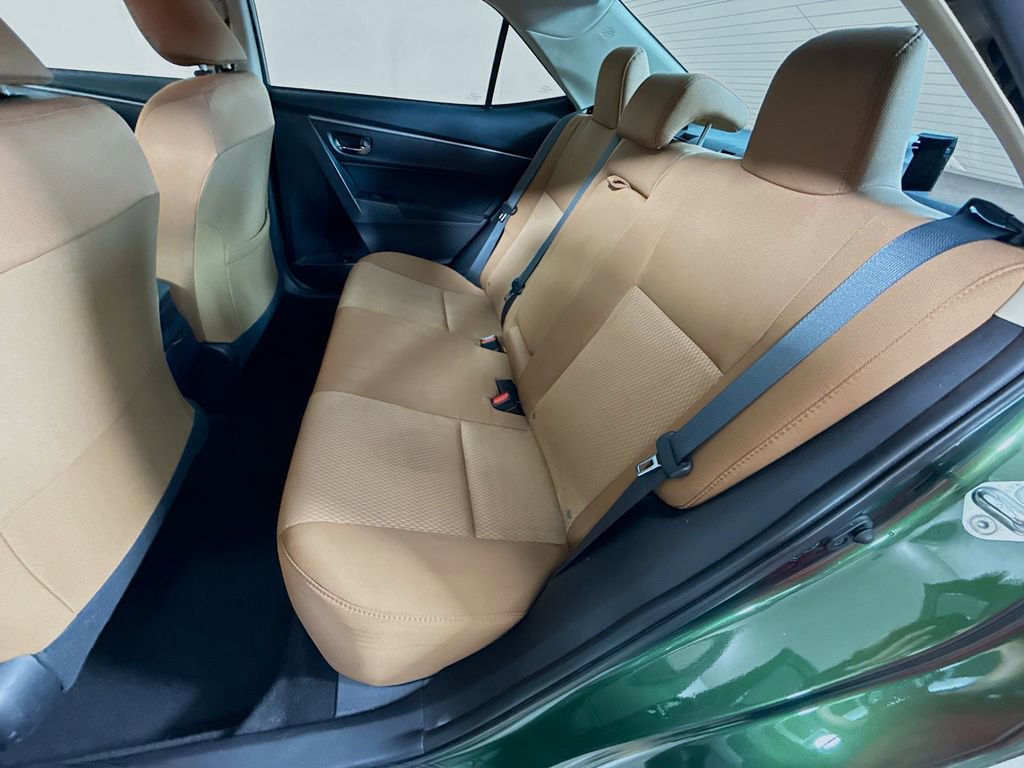 Used 2016 Toyota Corolla LE FWD image 22