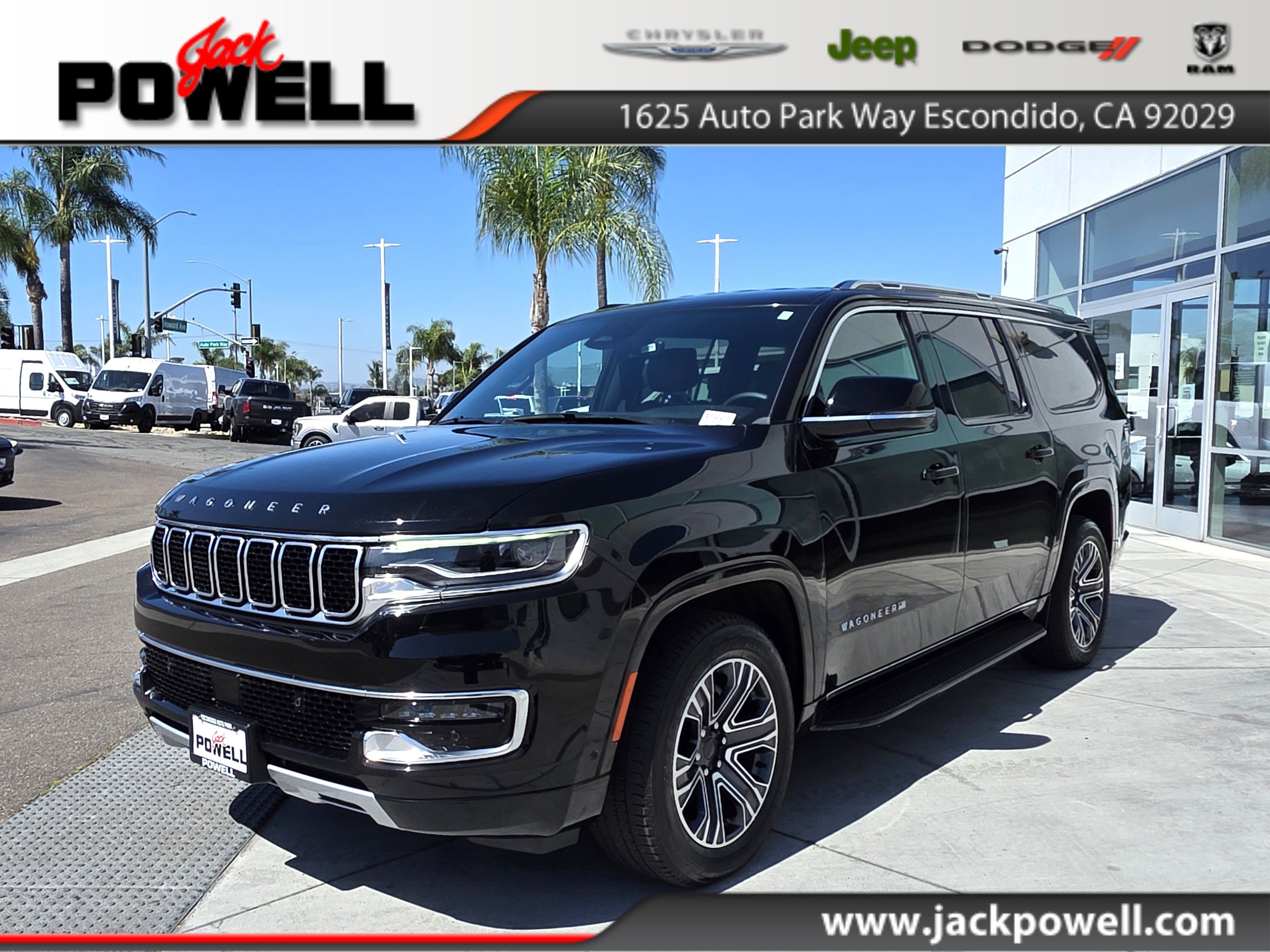 Used 2024 Jeep Wagoneer L Series II w/ Flexible Seating Group