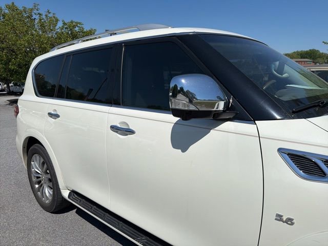 Used 2017 INFINITI QX80 4WD w/ Deluxe Technology Package image 6