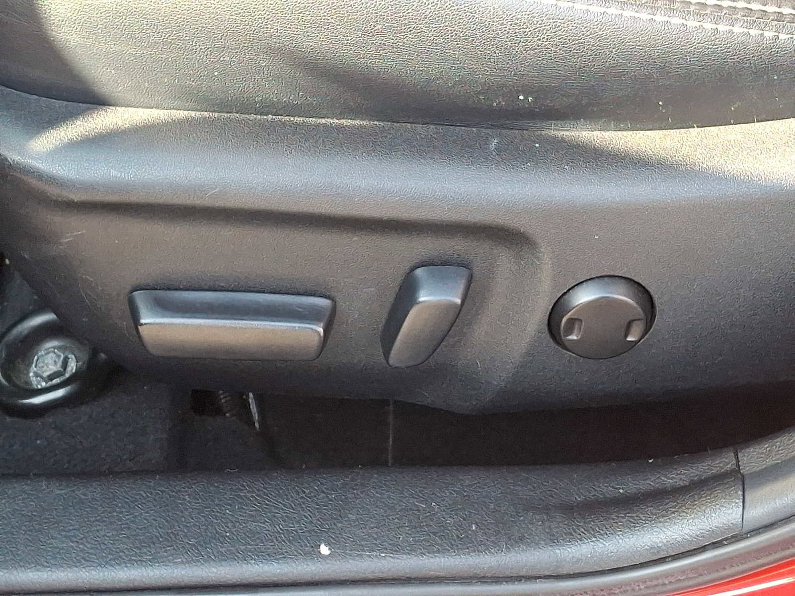 Used 2012 Toyota Camry SE image 13