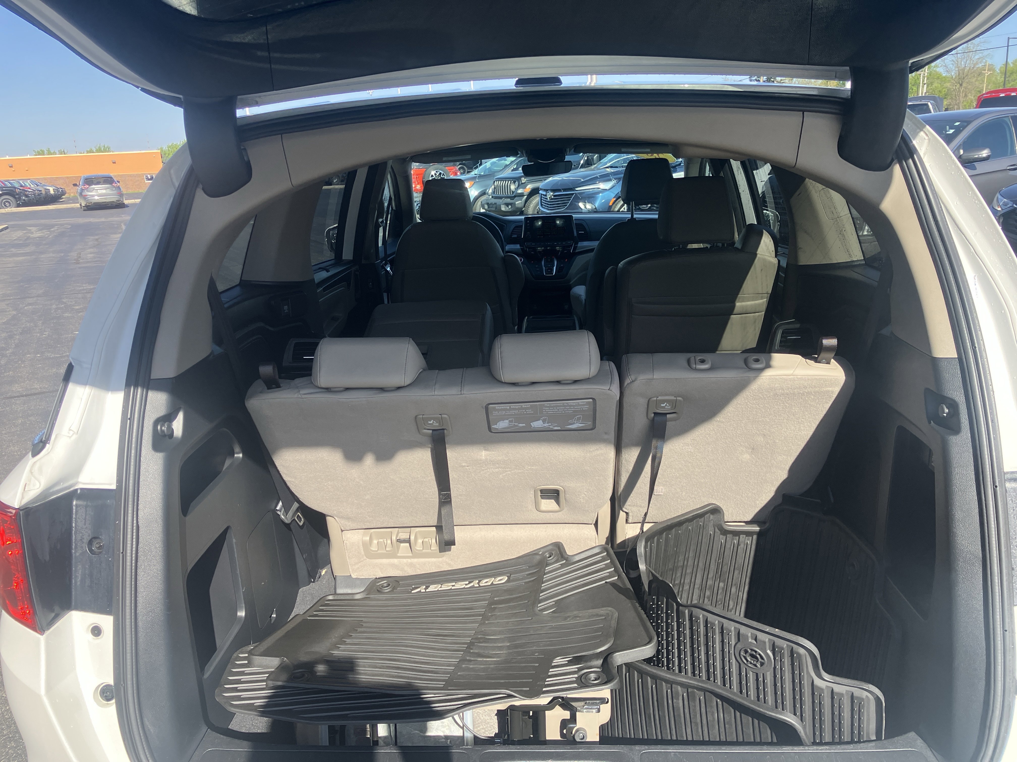 Used 2021 Honda Odyssey EX-L image 18