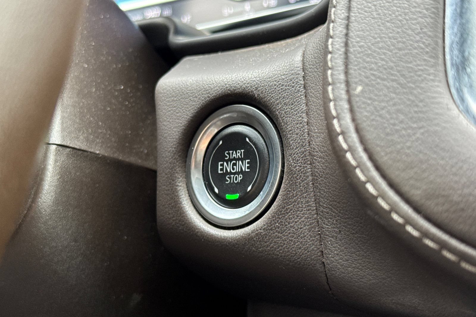 Used 2024 Chevrolet Tahoe LT AWD/4WD image 35