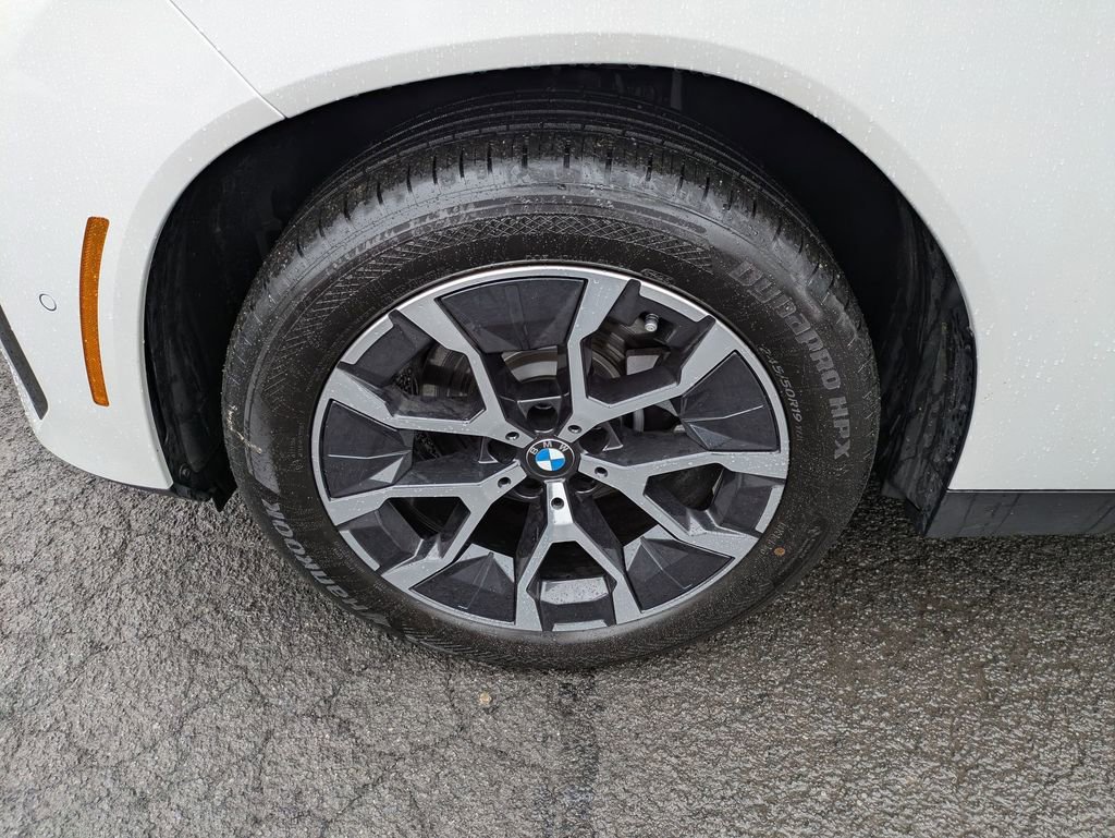 Used 2026 BMW X3 xDrive30 w/ Convenience Package image 25