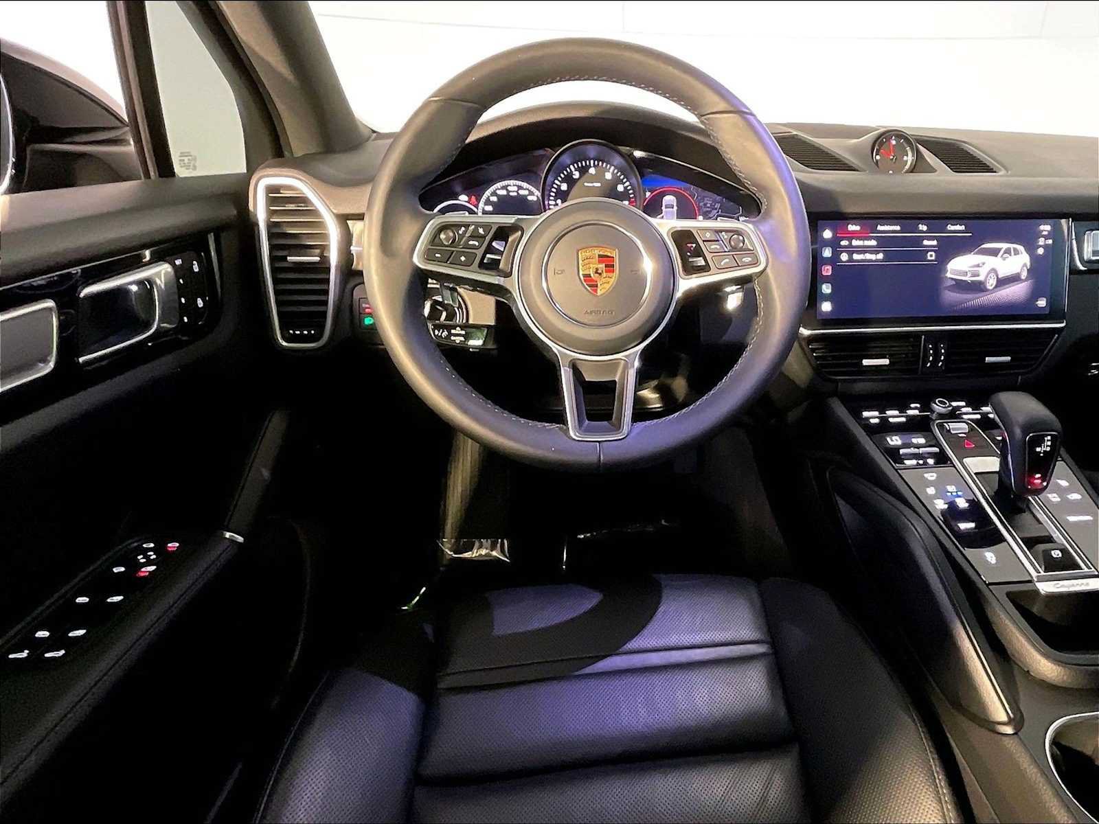 Certified 2023 Porsche Cayenne Platinum Edition AWD/4WD image 13
