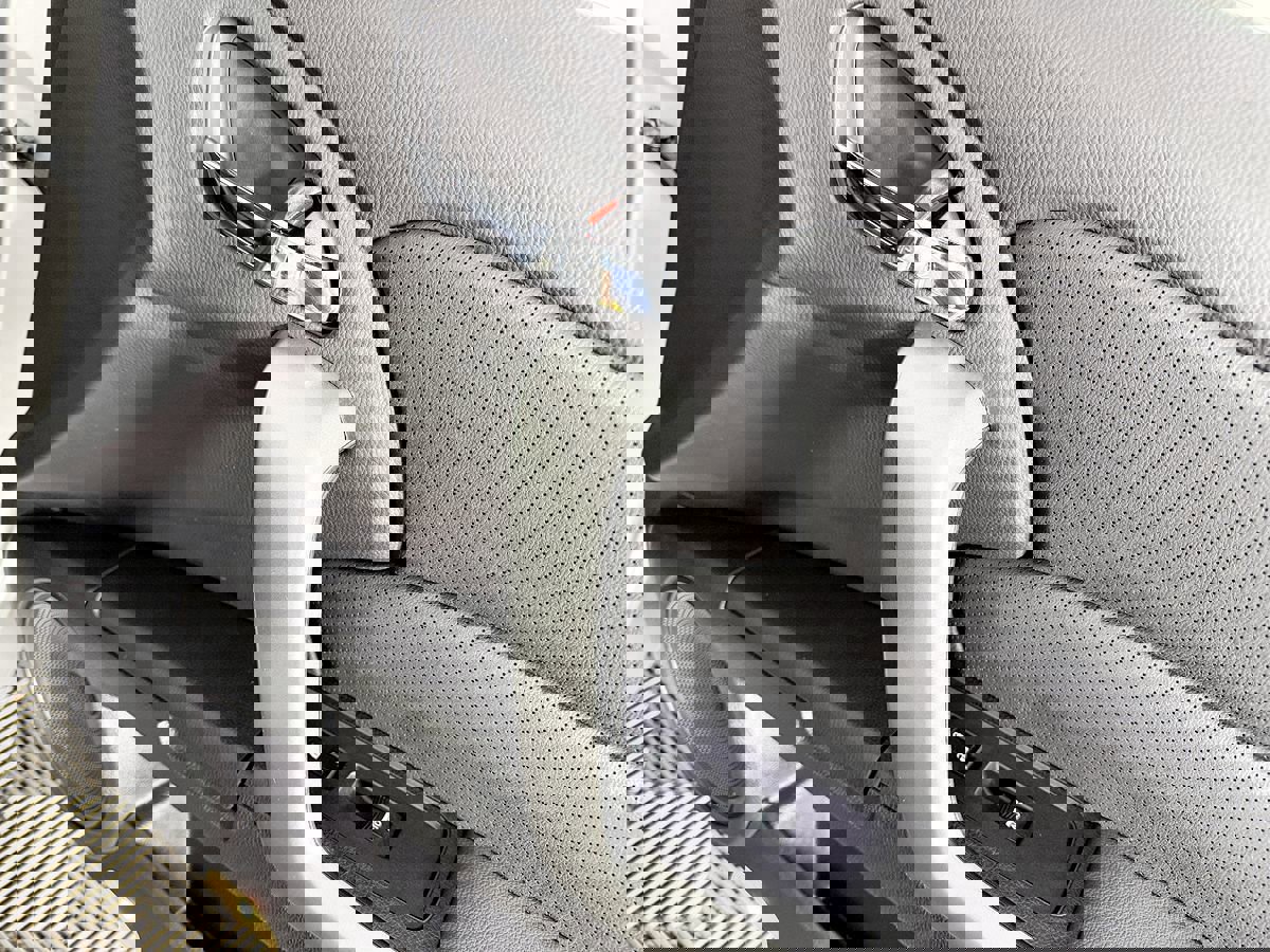 Used 2012 Acura RDX SH-AWD w/ Technology Package image 37