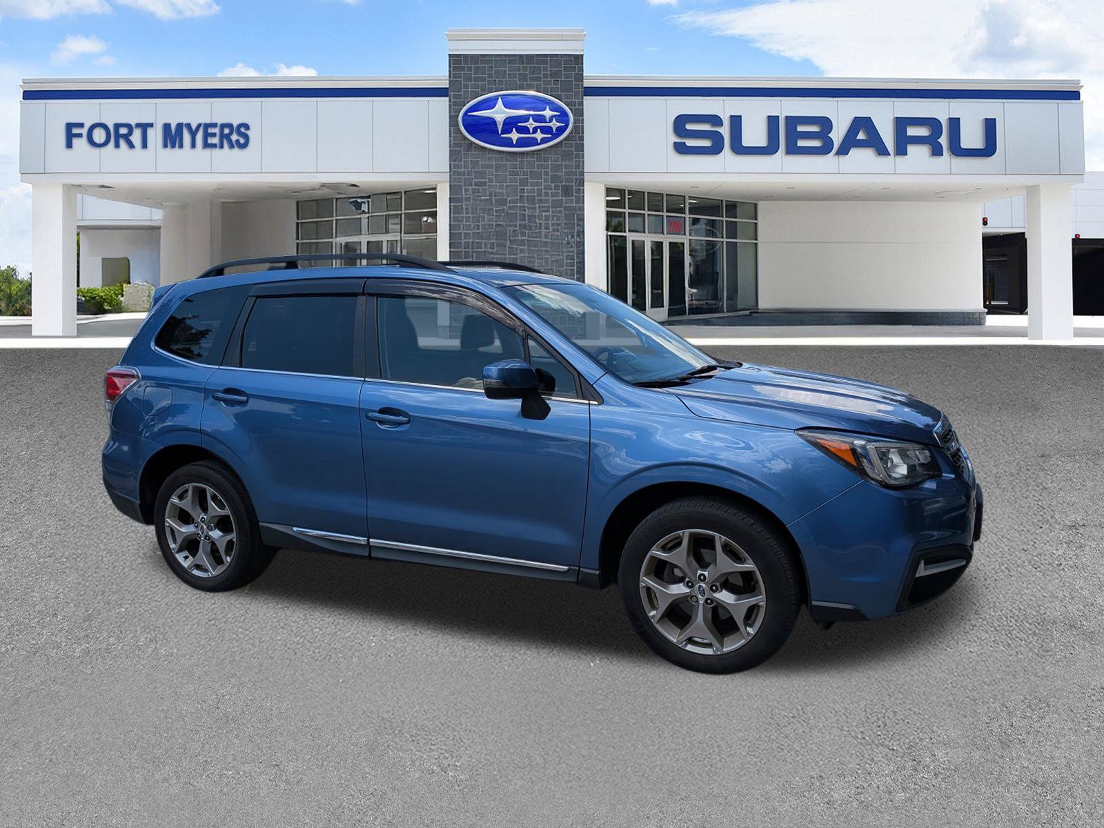 Used 2017 Subaru Forester 2.5i Touring AWD/4WD image 2