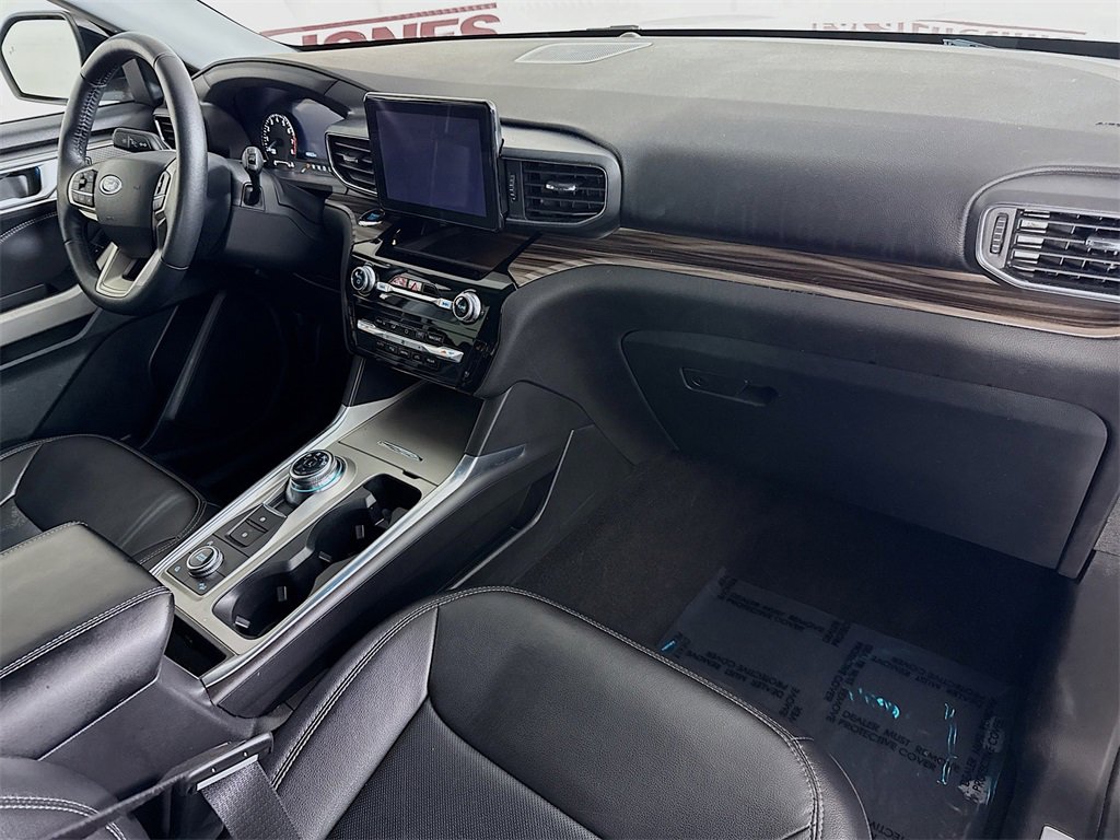 Used 2024 Ford Explorer Limited image 34