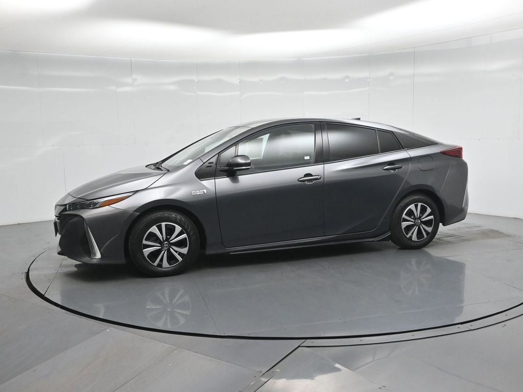 Used 2018 Toyota Prius Prime Plus image 25