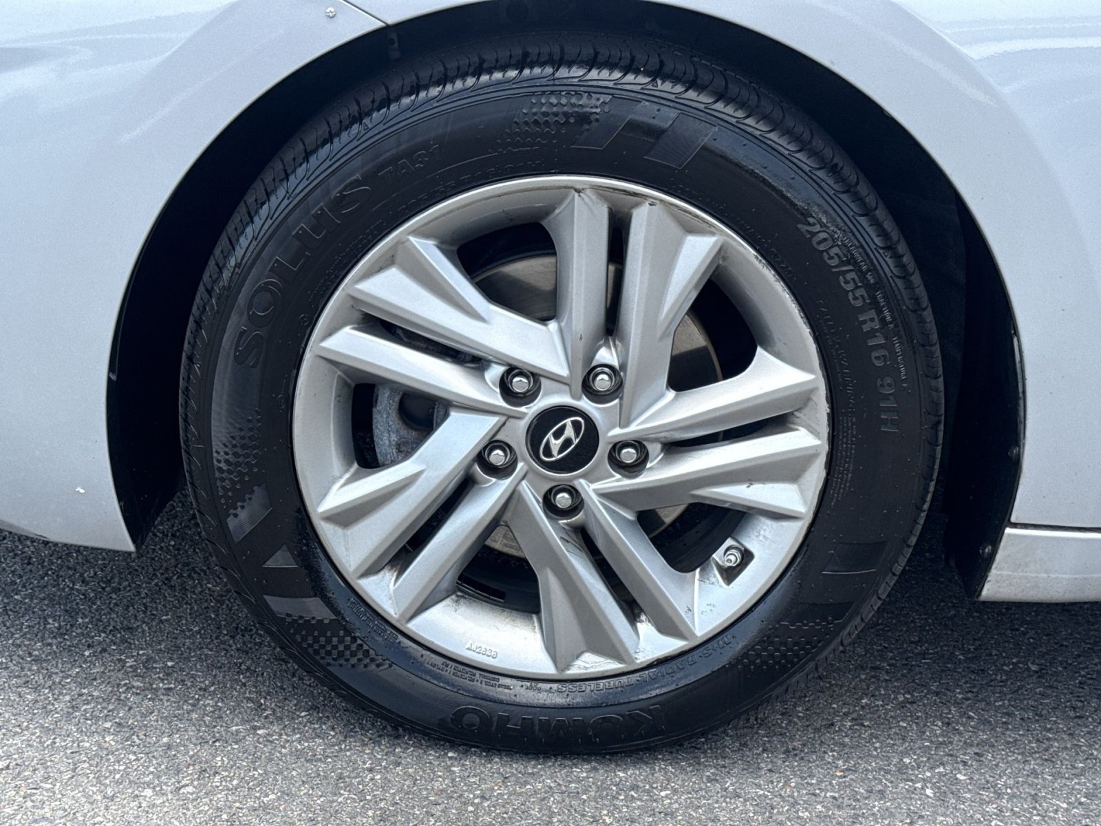 Used 2020 Hyundai Elantra Value Edition FWD image 12