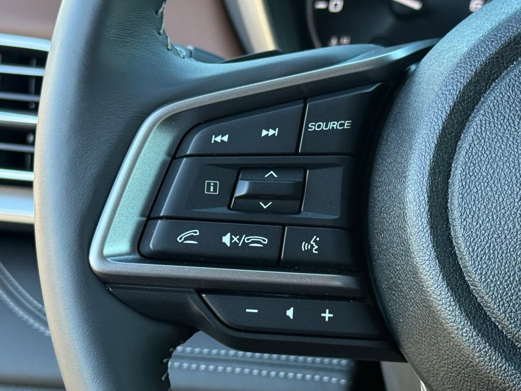 Used 2025 Subaru Outback Touring image 26