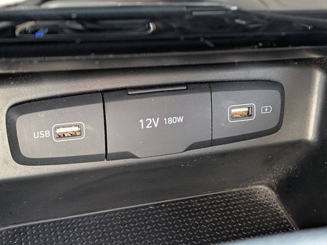 Certified 2023 Hyundai Santa Cruz SE AWD/4WD image 24