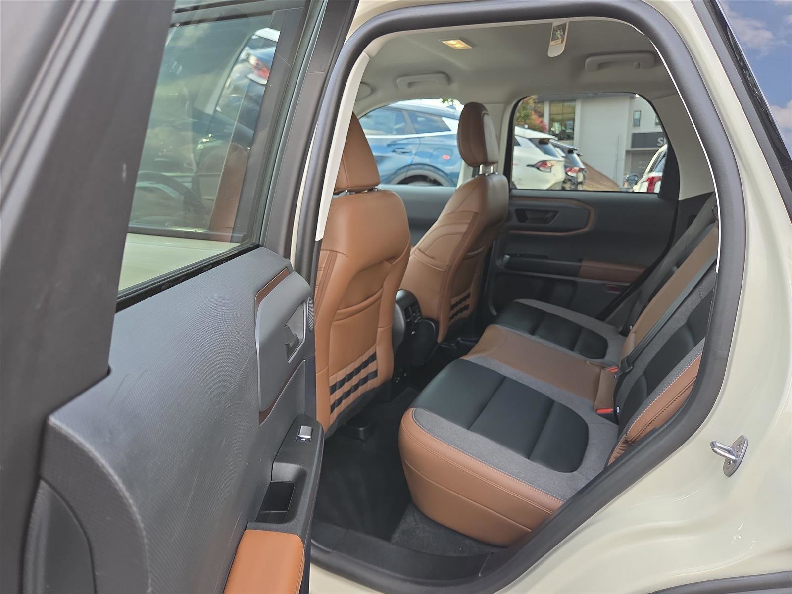 Used 2024 Ford Bronco Sport Outer Banks w/ Tech Package image 28