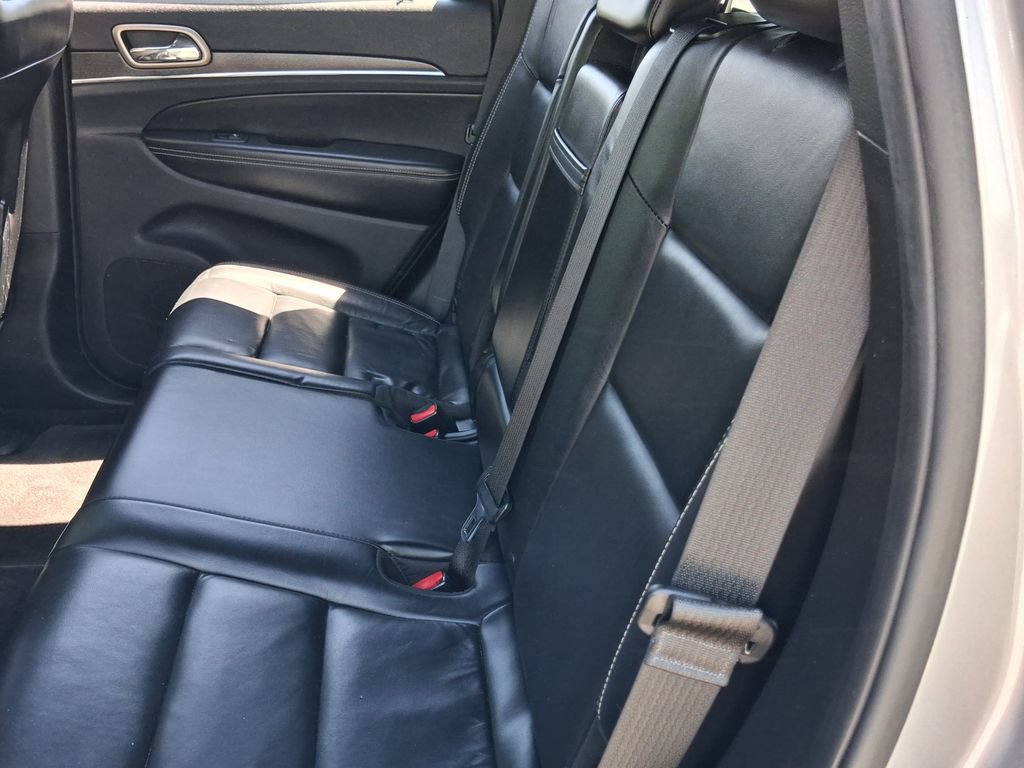 Certified 2017 Jeep Grand Cherokee Limited AWD/4WD image 14