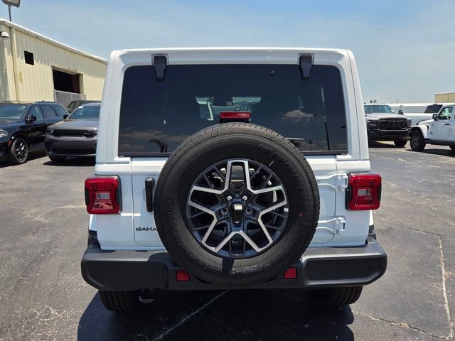 New 2026 Jeep Wrangler Sahara AWD/4WD image 9