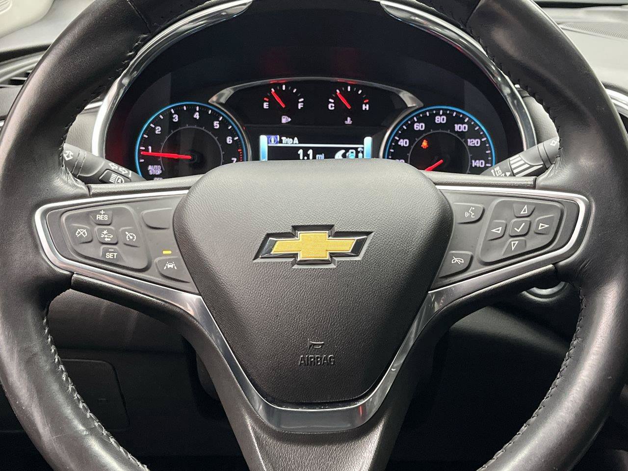 Certified 2018 Chevrolet Malibu LT w/ Leather Package FWD image 14