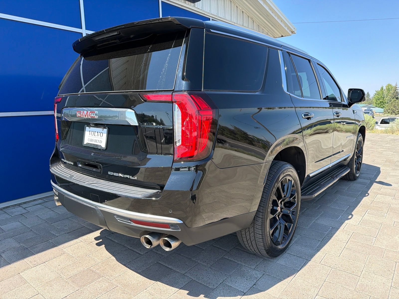 Used 2022 GMC Yukon Denali AWD/4WD image 7