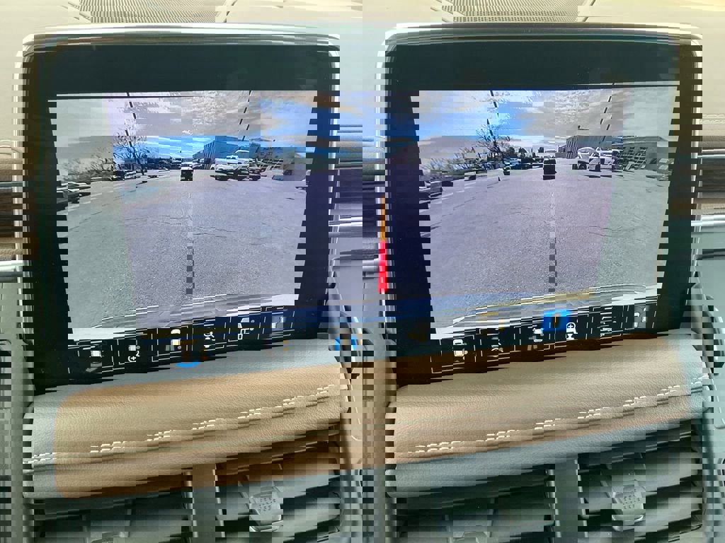 Used 2021 Chevrolet Tahoe High Country image 18