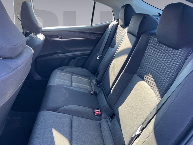 Used 2025 Toyota Camry LE image 16