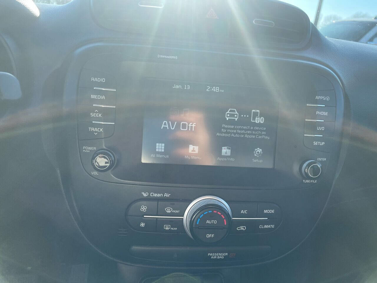 Used 2019 Kia Soul + image 11