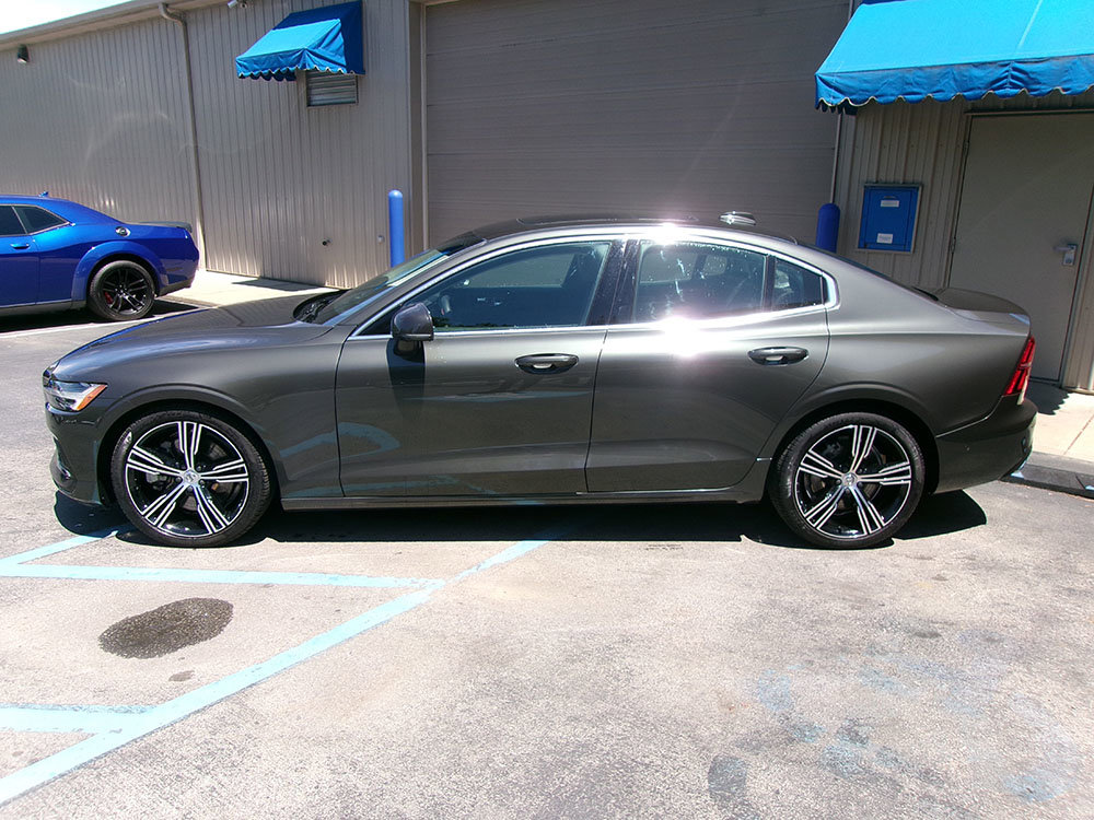 Used 2019 Volvo S60 T6 Inscription image 3