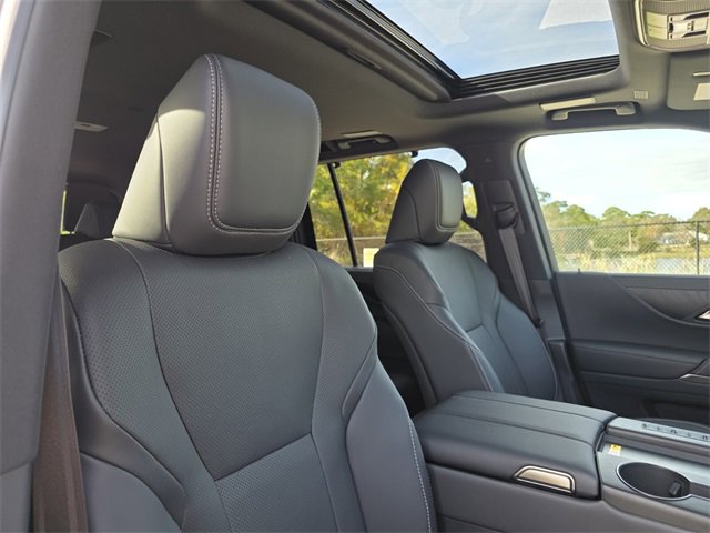 New 2026 Lexus LX 600 4WD w/ Luxury Package image 11