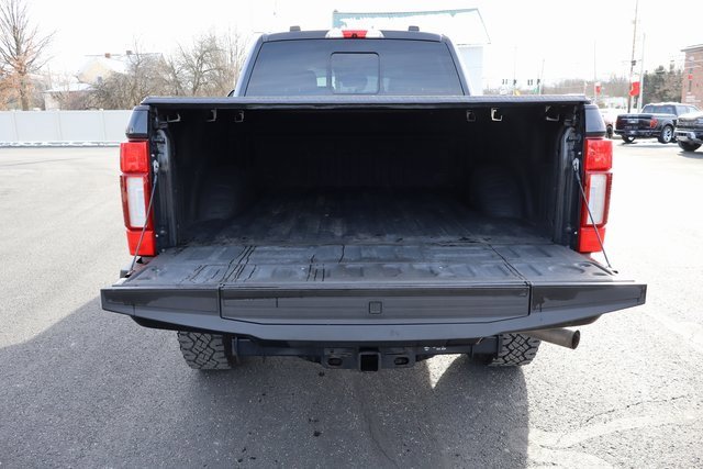 Used 2021 Ford F350 Lariat image 18