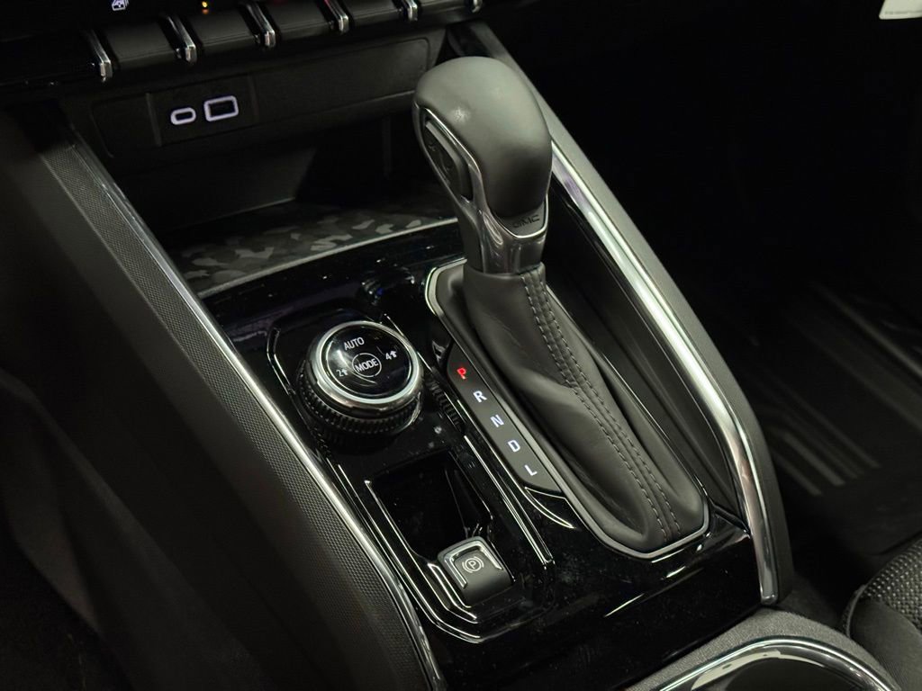 New 2025 GMC Canyon Elevation w/ Convenience Package image 26