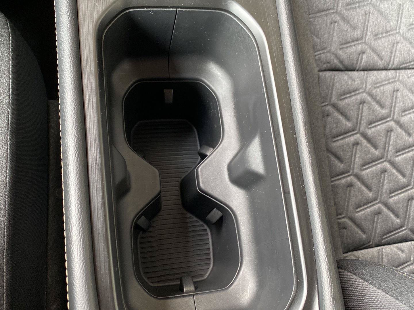 Certified 2025 Nissan Kicks SV AWD/4WD image 26