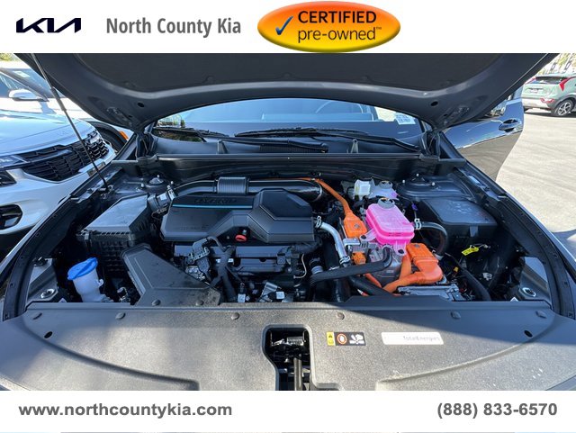 Certified 2025 Kia Sportage LX image 38