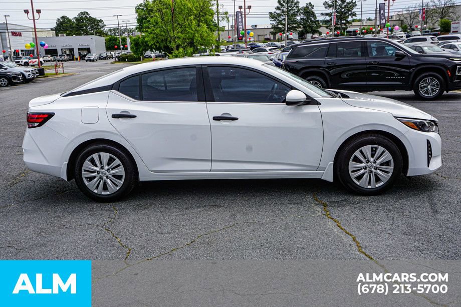 Used 2025 Nissan Sentra S image 9