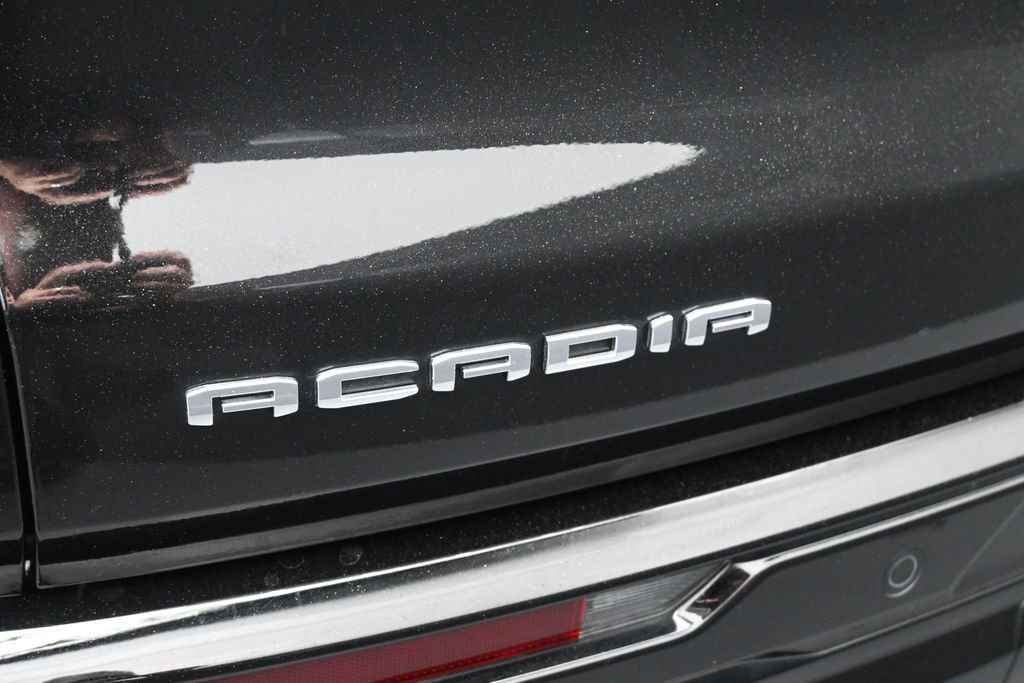 Used 2026 GMC Acadia Denali Ultimate w/ LPO, Floor Liner Package FWD image 9