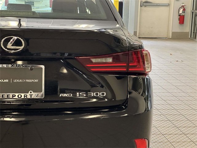Used 2016 Lexus IS 300 AWD image 13