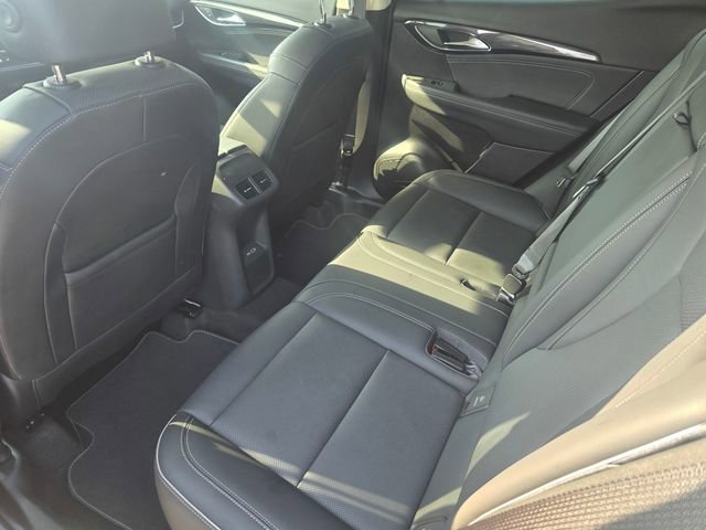 Used 2023 Buick Envision Essence FWD image 12