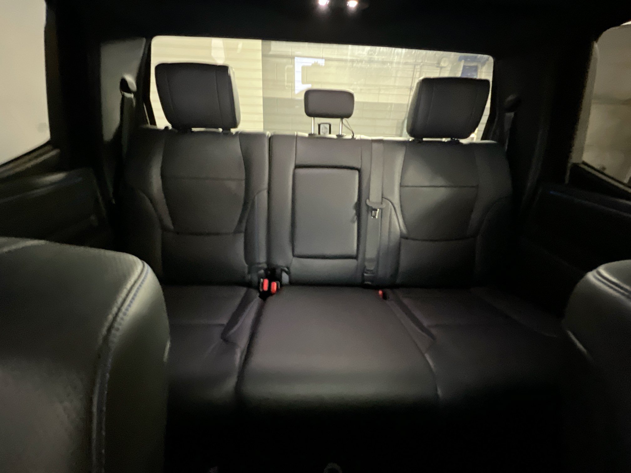 Used 2024 Toyota Tundra Platinum AWD/4WD image 32