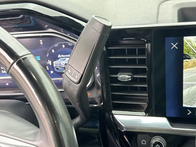 Used 2024 Chevrolet Silverado 2500 High Country w/ High Country Premium Package AWD/4WD image 18