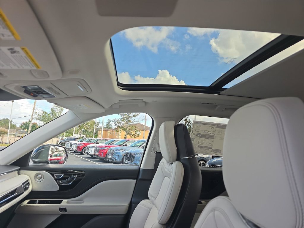 New 2027 Lincoln Aviator Reserve w/ Luxury Package RWD image 26