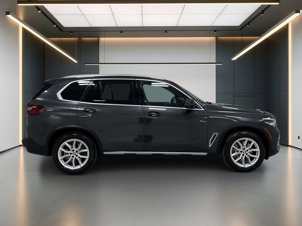 Used 2021 BMW X5 xDrive40i w/ Premium Package AWD/4WD image 6