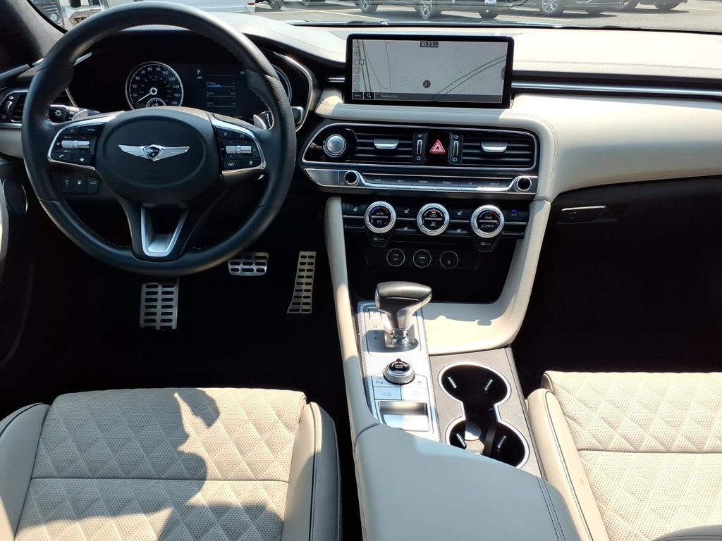 Used 2022 Genesis G70 3.3T w/ Sport Prestige Package AWD/4WD image 17