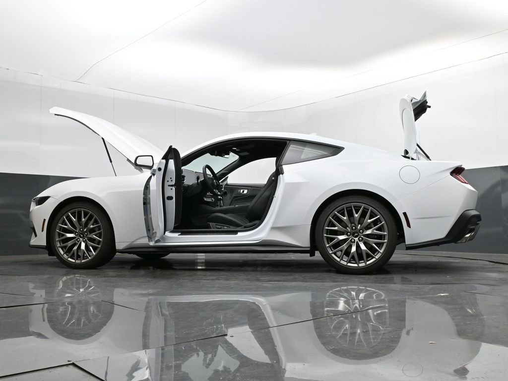 New 2025 Ford Mustang Premium image 34