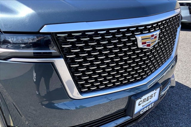 Used 2021 Cadillac Escalade Premium Luxury AWD/4WD image 29