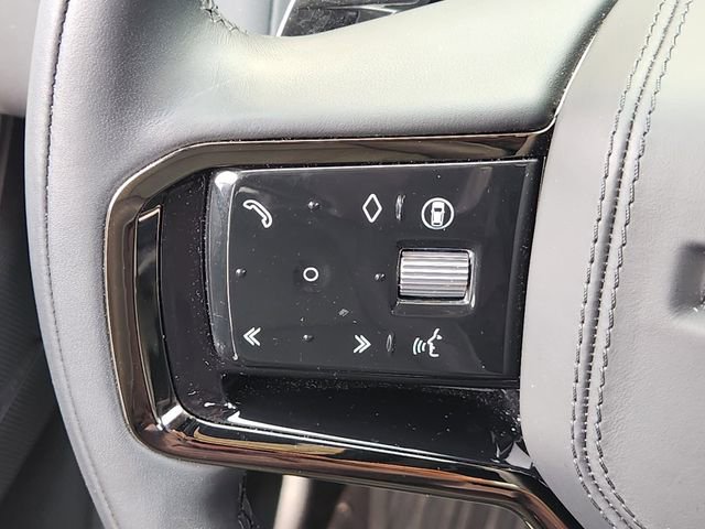 Used 2025 Land Rover Range Rover Velar S image 26