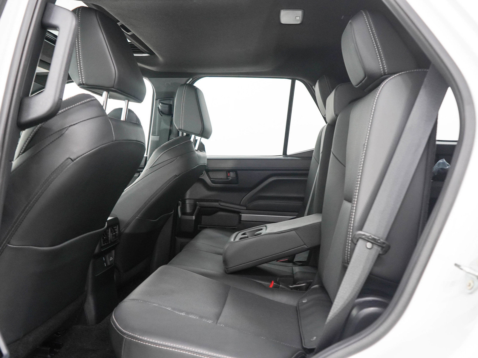 Used 2025 Toyota 4Runner TRD Off-Road Premium w/ Tow Technology Package AWD/4WD image 15