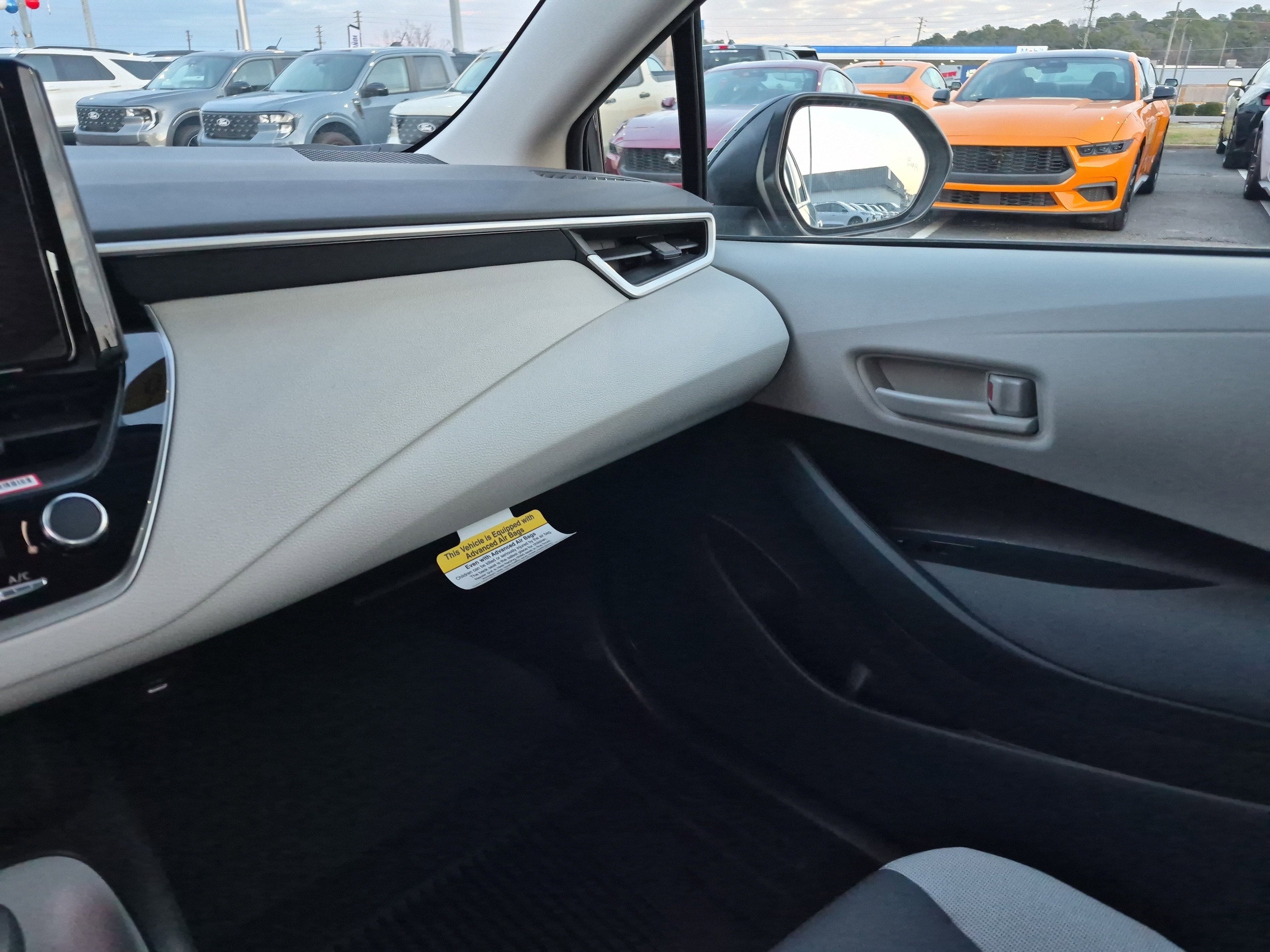 Used 2026 Toyota Corolla LE image 16