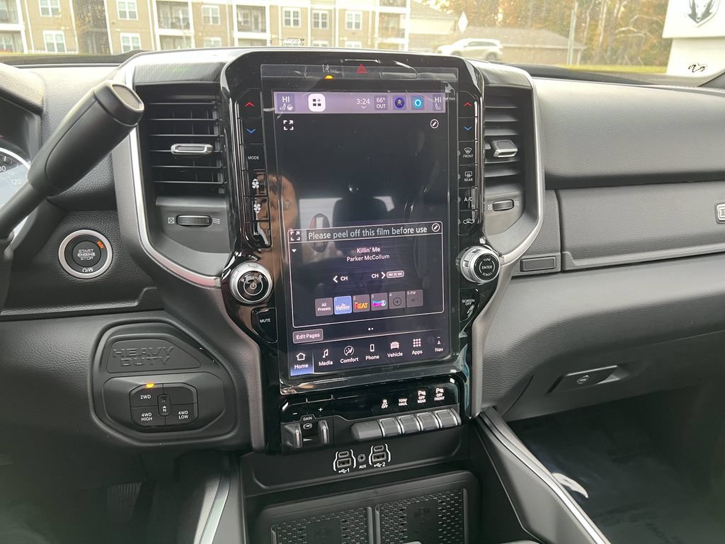 New 2026 RAM 3500 Big Horn AWD/4WD image 11